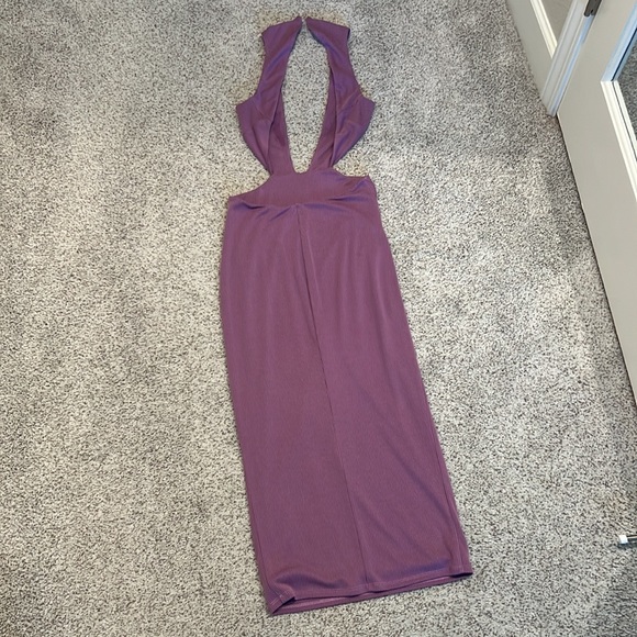 Revolve x Michael Costello DANA dress - Picture 5 of 6